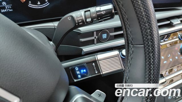 Hyundai Santafe 2024 — photo 12
