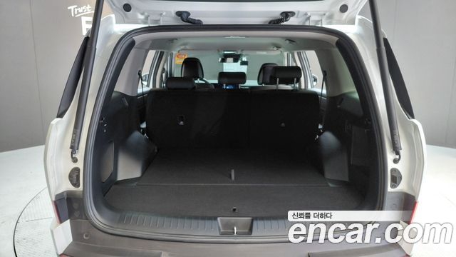 Hyundai Santafe 2024 — photo 23