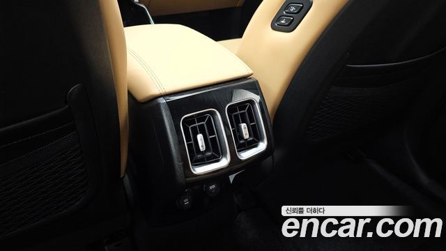 Kia Sorento 2022 — photo 32