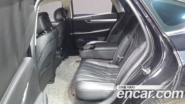 Genesis G80 2022 — photo 18