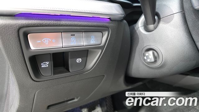 Genesis G80 2022 — photo 25