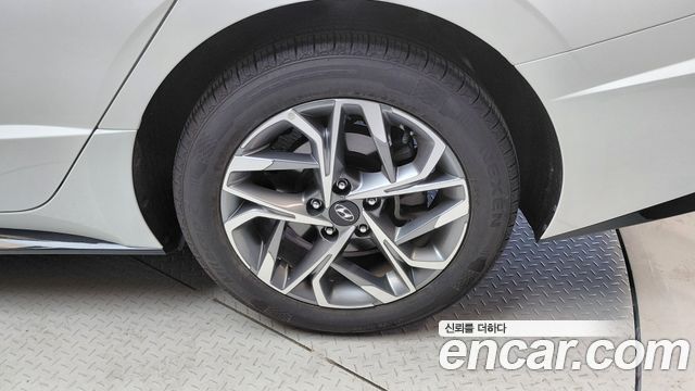 Hyundai Sonata 2022 — photo 7