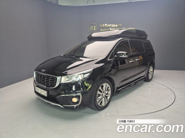 Kia Canival 2016 — photo 1