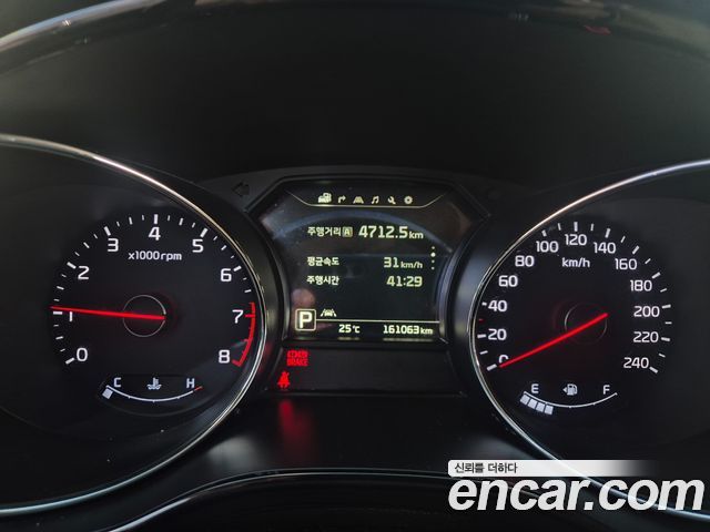 Kia Canival 2016 — photo 8