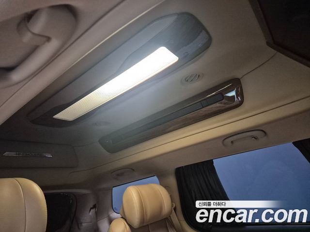 Kia Canival 2016 — photo 19