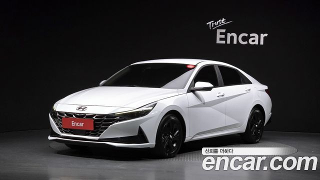 Hyundai AVANTE 2023 — photo 1