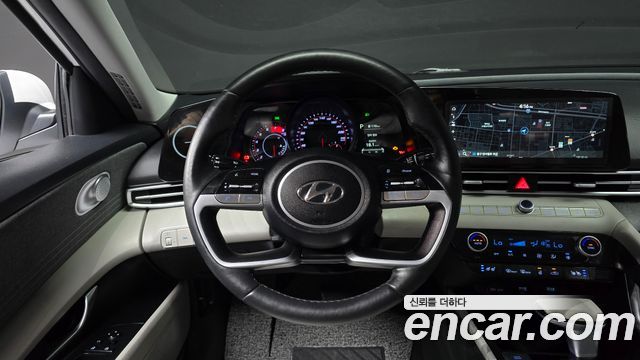 Hyundai AVANTE 2023 — photo 13