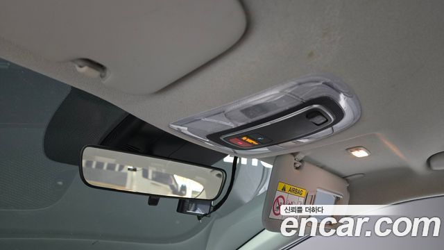 Hyundai AVANTE 2023 — photo 19