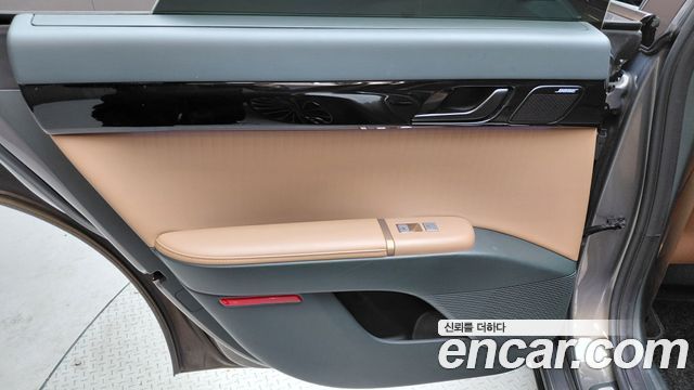 Hyundai Grandeur 2023 — photo 15