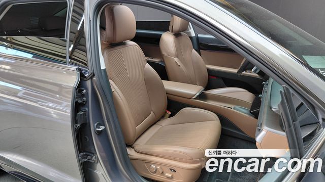 Hyundai Grandeur 2023 — photo 16