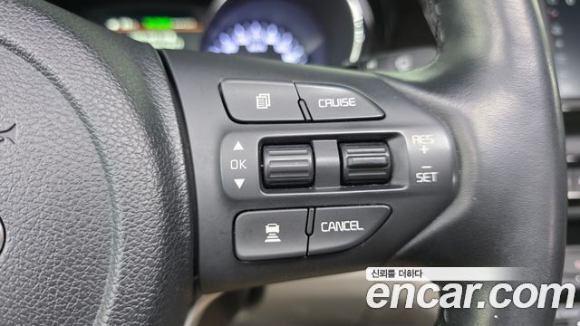 Kia Canival 2019 — photo 16