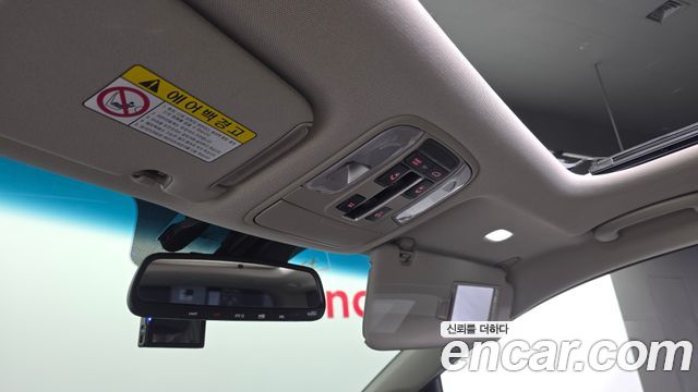 Kia Canival 2019 — photo 29