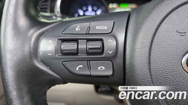 Kia Canival 2019 — photo 30
