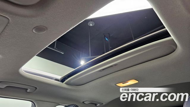 Hyundai Venue 2021 — photo 19
