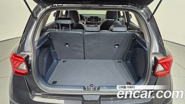 Hyundai Venue 2021 — photo 20