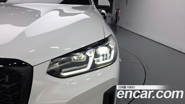 BMW X4 2025 — photo 8