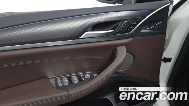 BMW X4 2025 — photo 31