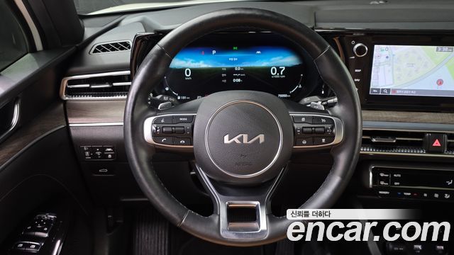 Kia K5 2022 — photo 12