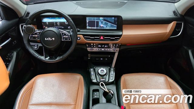 Kia Seltos 2023 — photo 10