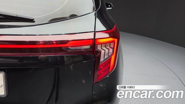 Kia Seltos 2023 — photo 9