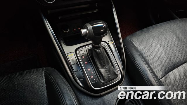 Kia Carens 2014 — photo 9