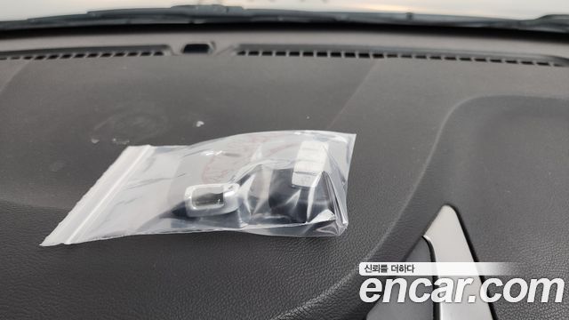 Hyundai AVANTE 2014 — photo 26