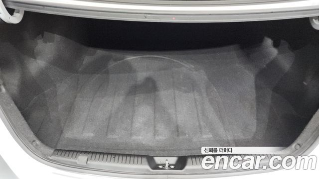 Hyundai AVANTE 2014 — photo 27