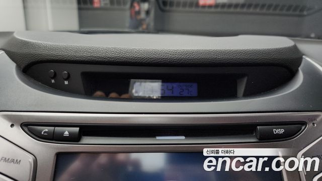 Hyundai AVANTE 2014 — photo 33