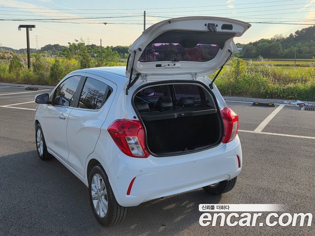 Chevrolet Korea Spark 2017 — photo 18