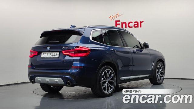 BMW X3 2018 — photo 2