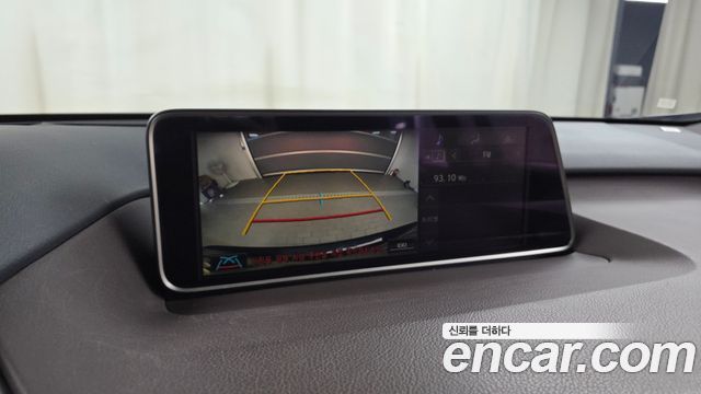 Lexus RX 2017 — photo 17