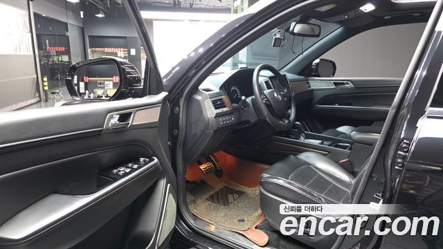 KG Mobility Rexton 2018 — photo 13