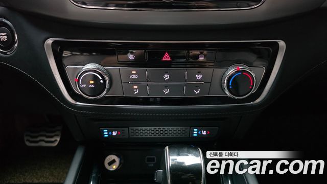 KG Mobility Rexton 2018 — photo 22