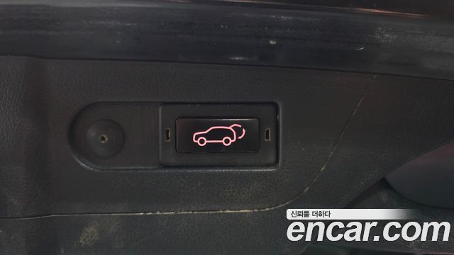 KG Mobility Rexton 2018 — photo 30