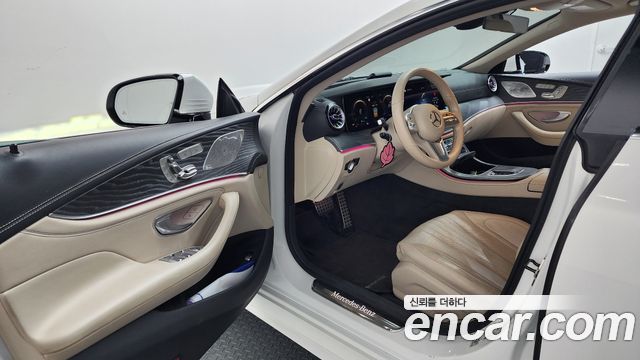 Mercedes-Benz CLS-Class 2021 — photo 13