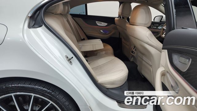 Mercedes-Benz CLS-Class 2021 — photo 17