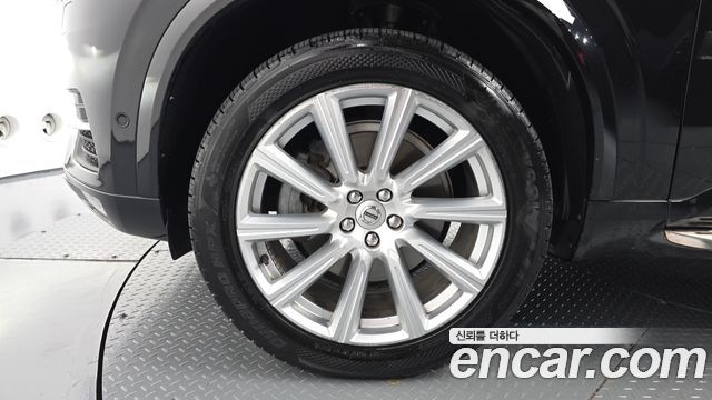 Volvo XC90 2017 — photo 5