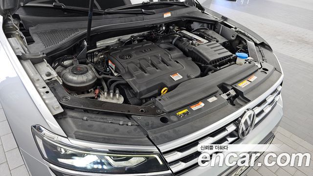 Volkswagen Tiguan 2020 — photo 6