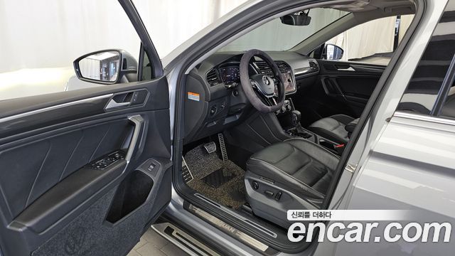 Volkswagen Tiguan 2020 — photo 10