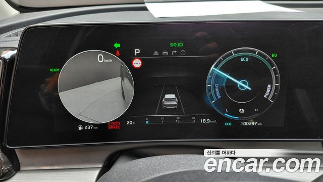 Kia Sportage 2022 — photo 11