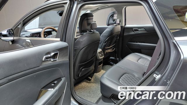 Kia Sportage 2022 — photo 18