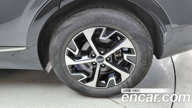 Kia Sportage 2022 — photo 7