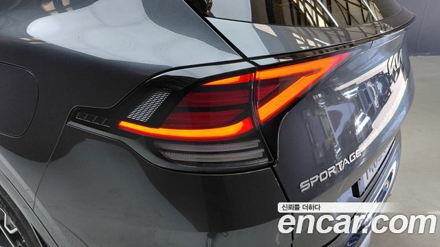 Kia Sportage 2022 — photo 9