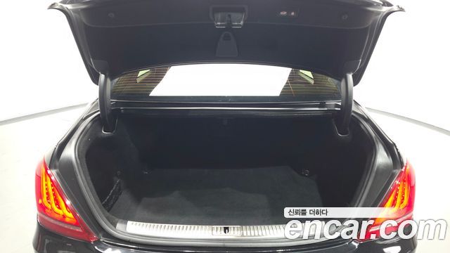 Genesis EQ900 2016 — photo 20