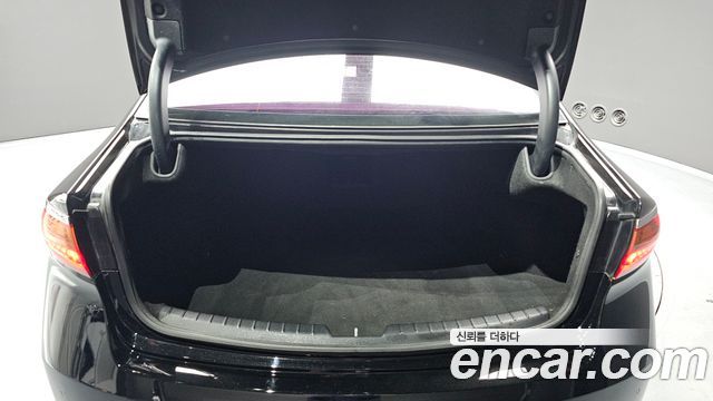 Kia K7 2016 — photo 20