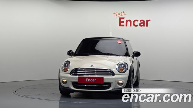 Mini Cooper 2012 — photo 3