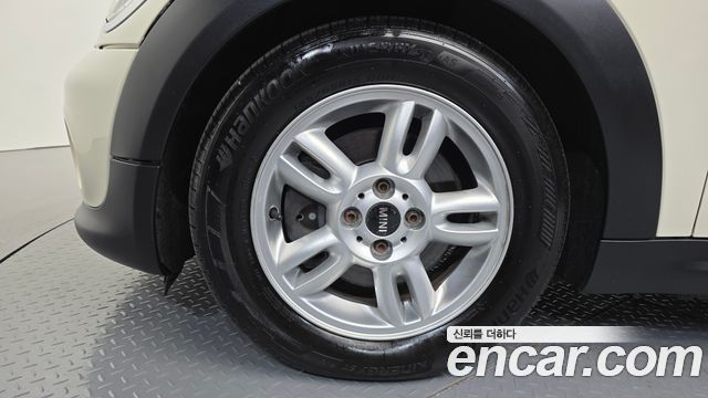 Mini Cooper 2012 — photo 5