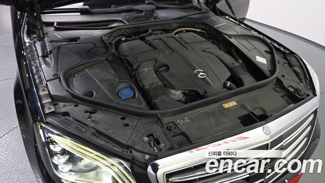 Mercedes-Benz S-Class 2015 — photo 6