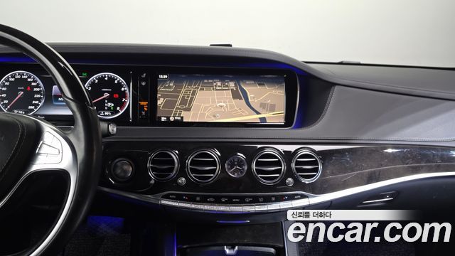Mercedes-Benz S-Class 2015 — photo 14
