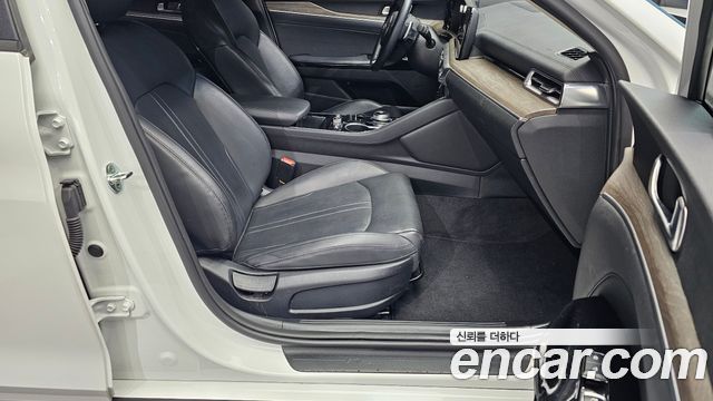 Kia K5 2021 — photo 11